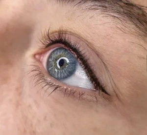 How many years does permanent eyeliner last?