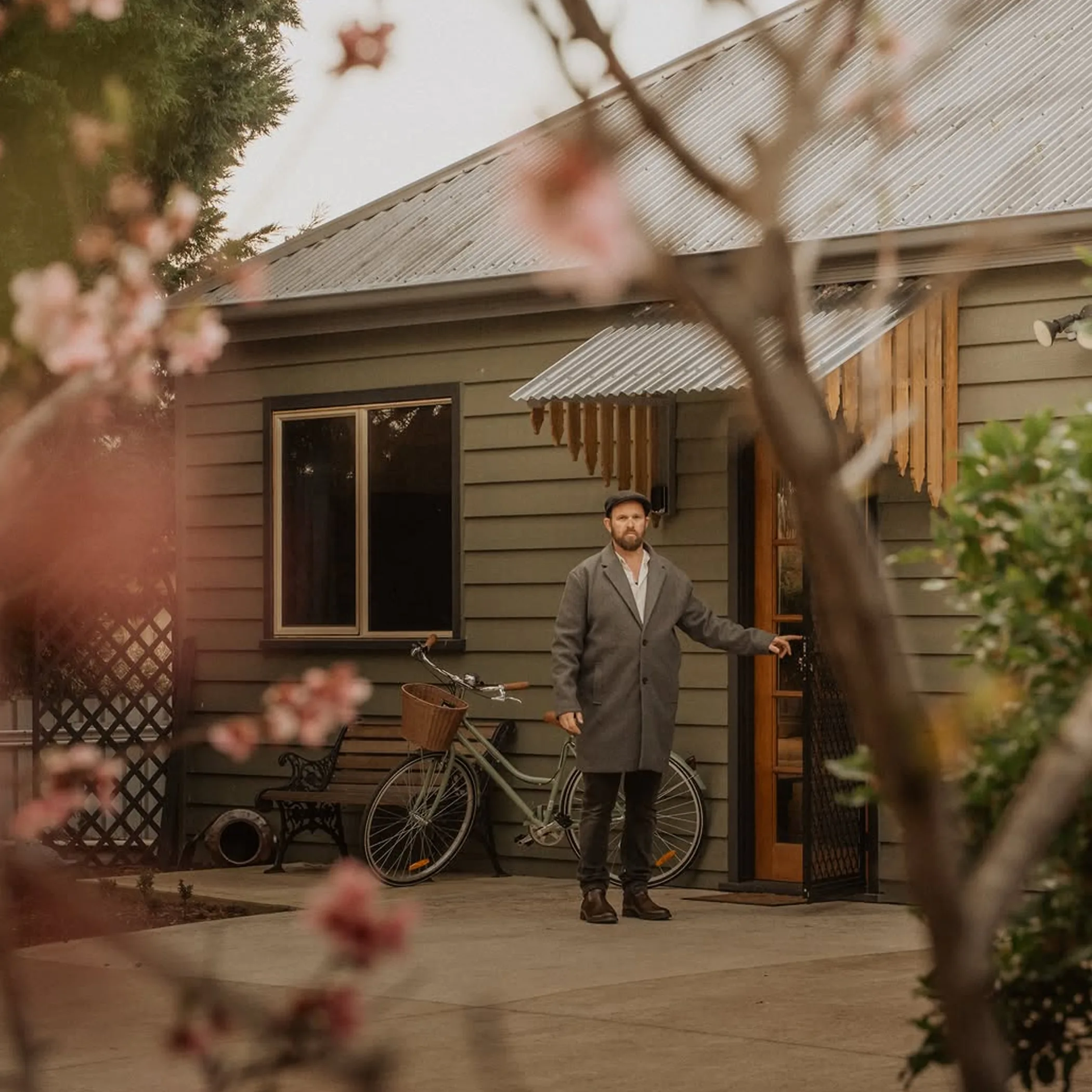 tasmanian accommodation and ross getaway experience